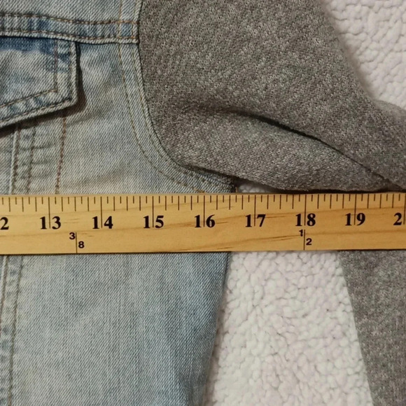 Mudd Size Small Hooded Jean Jacket with Knit Sleeves Button Up with Pockets - Picture 5 of 9
